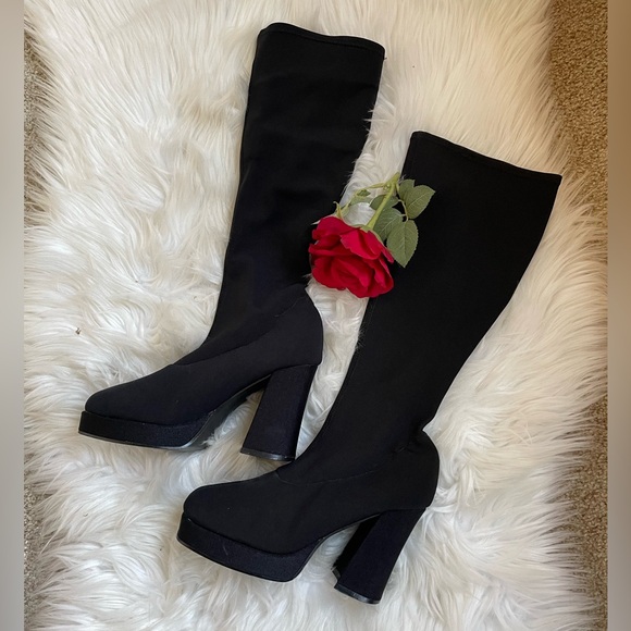 Classified Shoes - Vintage 90s  Grunge Square Toe stretch fabric/Sock knee-high boots